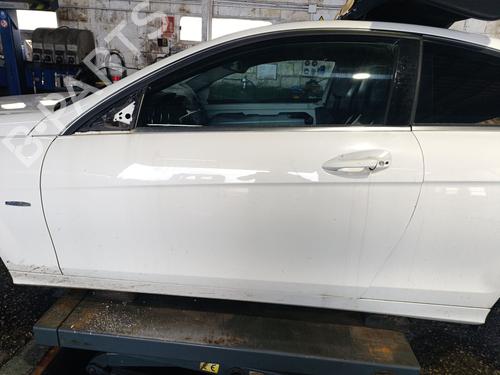 Used Left front door Left front door MERCEDES-BENZ C-CLASS Coupe (C204) C 250 CDI (204.303) (204 hp) 36665044 36665044
