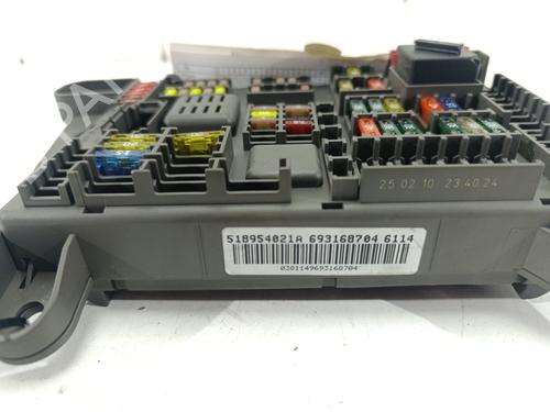 Fuse box BMW X6 (E71, E72) xDrive 40 d | BP30150932E1