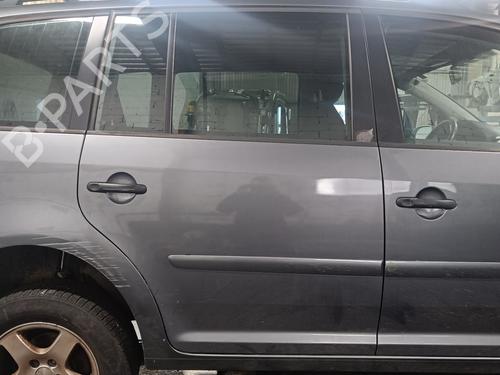 Used Right rear door VW TOURAN (1T1, 1T2) 1.9 TDI (105 hp) 28544922