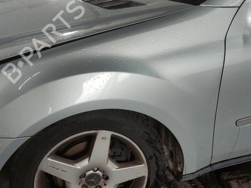 left-front-fenders-mercedes-benz-m-class-w164-a-164-881-01-01-a-164-881-01-01-2005-2006-2007-2008-2009-2010-2011-2012-12550579 main image