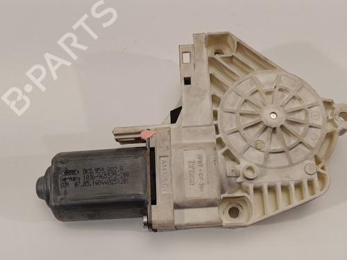 Used Right front window motor SKODA SUPERB II (3T4) 2.0 TDI 16V (140 hp) 13882404