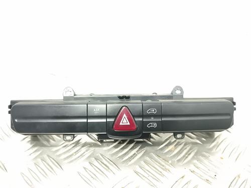 Warnblinkschalter für Warnblinkschalter MERCEDES-BENZ SPRINTER 5-t Van (B906) 515 CDI (906.653, 906.655, 906.657) (150 hp) 33246233 33246233
