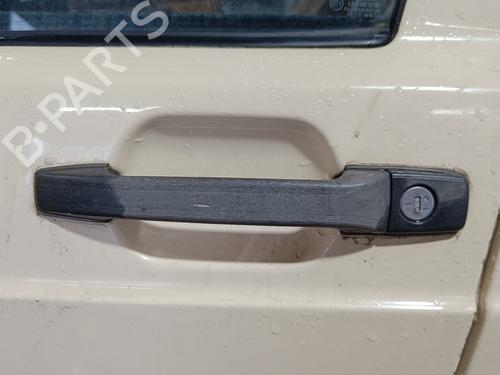 Used Front left exterior door handle MERCEDES-BENZ 190 (W201) D 2.0 (201.122) (72 hp) 28163692