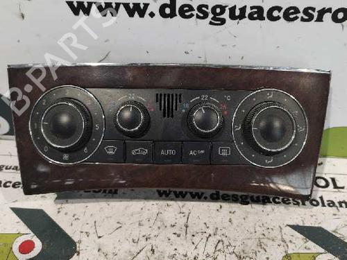 Climate control MERCEDES-BENZ C-CLASS (W203) [2000-2007]  7452938