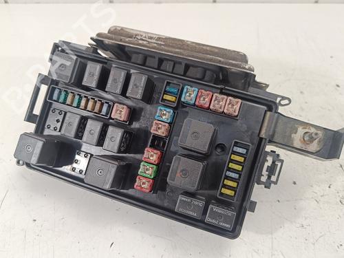 Used Fuse box CHRYSLER 300C Touring (LX, LE) [2004-2010]  22975307