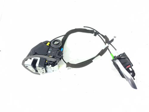 rear-left-lock-toyota-c-hr-_x1_-2016-36294908 main image