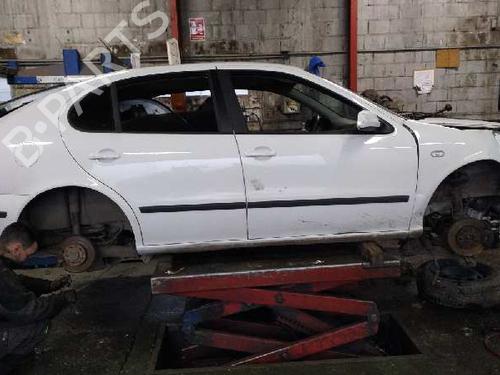 Venstre Styrespindel Lejehus SEAT LEON (1M1) 1.6 16 V | BP15599947M25 