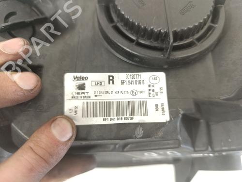 Right headlight SEAT IBIZA V (KJ1, KJG) 1.0 TSI | BP29479599C29 