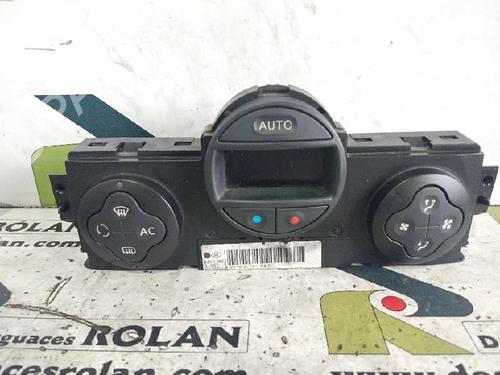 AC Styreenhet / Manøvreringsenhet RENAULT MEGANE II (BM0/1_, CM0/1_) [2001-2012]  4055753