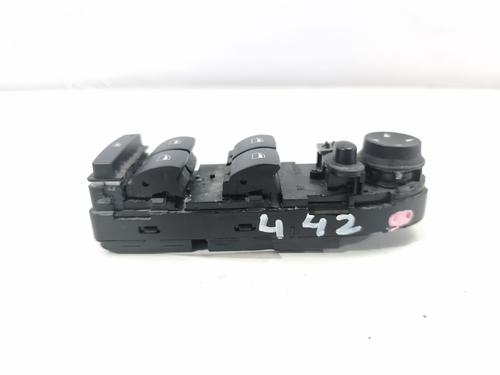 Left front window switch BMW 5 (E60) 525 d | BP39150239I27 - Image 2