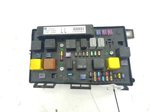 Zekeringkast OPEL ASTRA H (A04) 1.7 CDTI (L48) (100 hp) 30744548