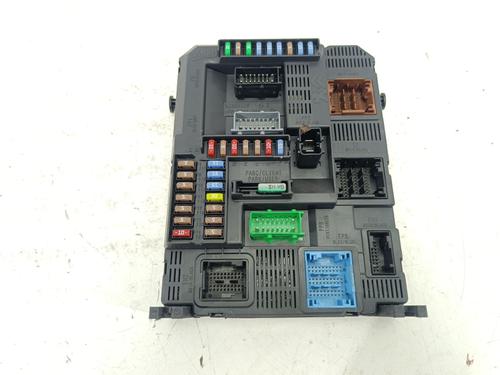 Used Fuse box PEUGEOT 208 I (CA_, CC_) [2012-2021]  30744518