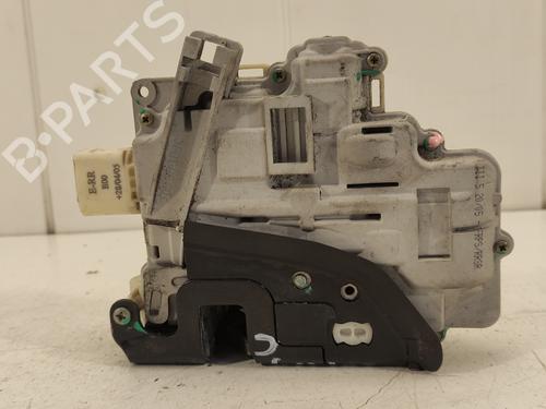 Serrure avant droite AUDI A4 B7 Avant (8ED) 2.0 TDI 16V (140 hp) 8955368