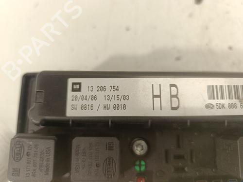 Sikringsdåse OPEL ASTRA H TwinTop (A04) 1.8 (L67) | BP29506599E1 
