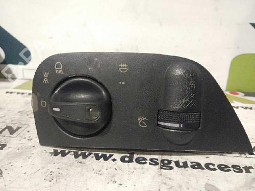 Used Headlight switch SEAT CORDOBA (6K1, 6K2) [1993-2002]  4055201