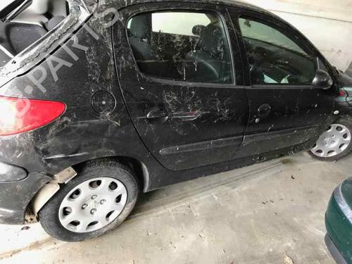 Fuse box PEUGEOT 206 Hatchback (2A/C) 1.4 HDi eco 70 | BP5567585E1 