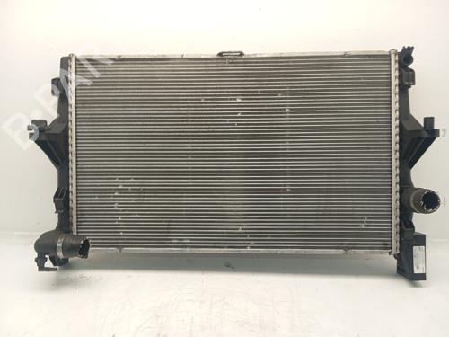 Used Water radiator MERCEDES-BENZ VITO Van (W447) [2014-2026]  31620007