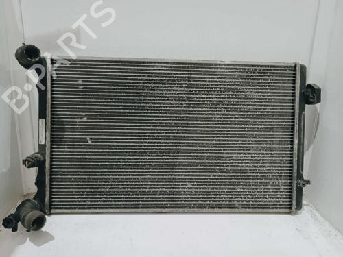 Used Water radiator Water radiator 4336989 4336989