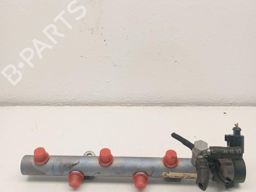 Injection rail AUDI A4 B7 Avant (8ED) 3.0 TDI quattro | BP36986769M98 - Image 3