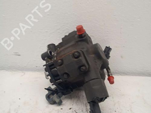Used Injection pump VOLVO S40 II (544) 2.0 D (136 hp) 31811299