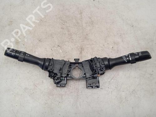 Used Headlight switch TOYOTA PRIUS Liftback (_W2_) 1.5 Hybrid (NHW20_, NHW20R) (112 hp) 11163386