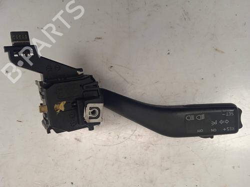 Used Headlight switch SKODA OCTAVIA II Combi (1Z5) [2004-2013]  11158595