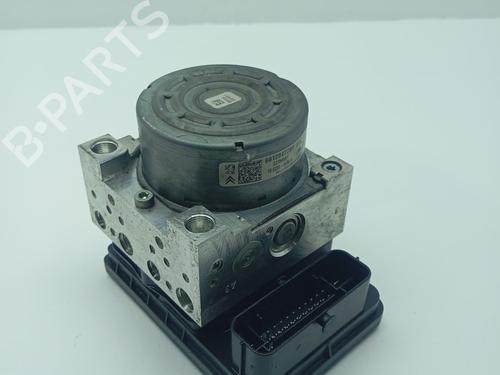 Used ABS pump ABS pump PEUGEOT 208 I (CA_, CC_) 1.2 VTI 82 (82 hp) 34647522 34647522