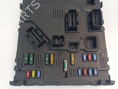 Fuse box PEUGEOT 407 (6D_) 2.0 HDi 135 (6DRHRH, 6DRHRE, 6DRHRG, 6DRHRJ) | BP36664740E1 - Image 2