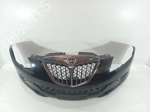 Used Front bumper Front bumper 39240309 39240309