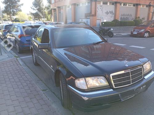 Pièces Détachées Usagées MERCEDES-BENZ C-CLASS (W202)  C 280 (202.028)  4560426