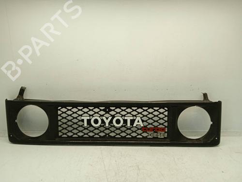 Grill TOYOTA LAND CRUISER (_J6_) [1980-1992]  12446587