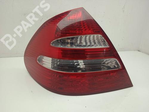 left-taillight-mercedes-benz-e-class-w211-e-280-211054-a2118200364-2002-2003-2004-2005-2006-2007-2008-2009-11166438 main image