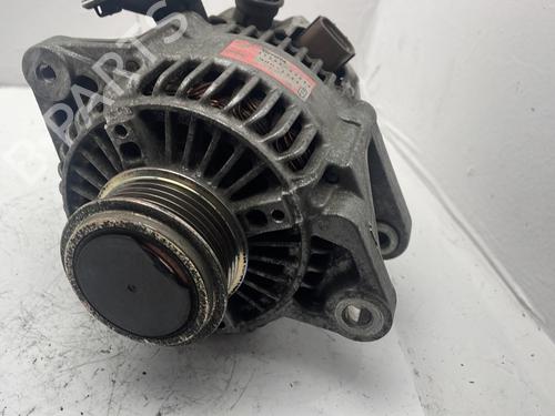 Used Alternator TOYOTA YARIS (_P9_) 1.4 D-4D (NLP90_, NLP90R) (90 hp) 4325809