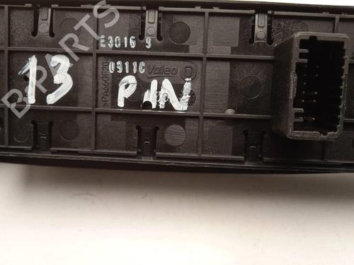 Used Left front window switch RENAULT MEGANE III Hatchback (BZ0/1_, B3_) 1.5 dCi (106 hp) 11155490