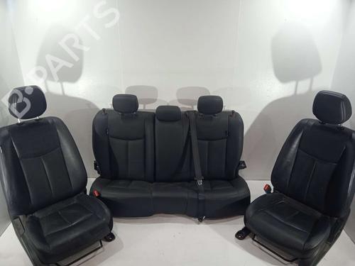 Used Seats set Seats set NISSAN LEAF (ZE0) Electric (109 hp) 40097051 40097051