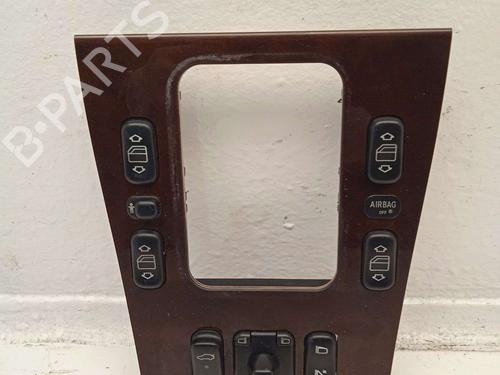 Used Switch Switch MERCEDES-BENZ C-CLASS (W202) C 280 (202.028) (193 hp) 33816196 33816196
