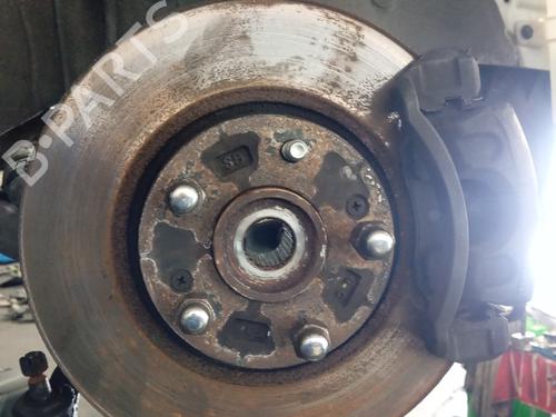 Used Right front steering knuckle KIA SPORTAGE III (SL) 1.7 CRDi (116 hp) 24597279