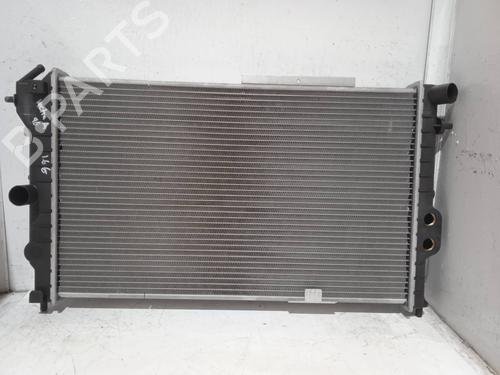 Used Water radiator Water radiator OPEL VECTRA A (J89) [1988-1995] 4254727 4254727