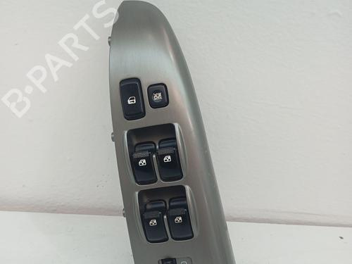 Venstre fortil elrude kontakt Venstre fortil elrude kontakt KIA CARNIVAL / GRAND CARNIVAL III (VQ) 2.9 CRDi (185 hp) 36917086 36917086