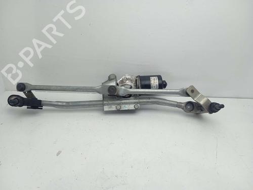 Used Front wiper motor BMW 1 Coupe (E82) 120 d (177 hp) 18549132