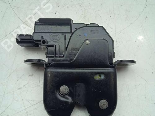 Used Tailgate lock RENAULT CAPTUR I (J5_, H5_) [2013-2026]  12447319