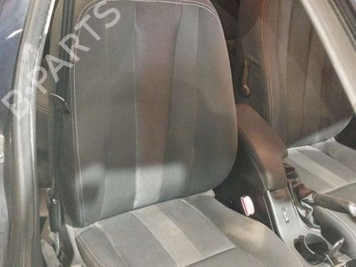 Used Right front seat RENAULT MEGANE III Hatchback (BZ0/1_, B3_) [2008-2026]  31614646