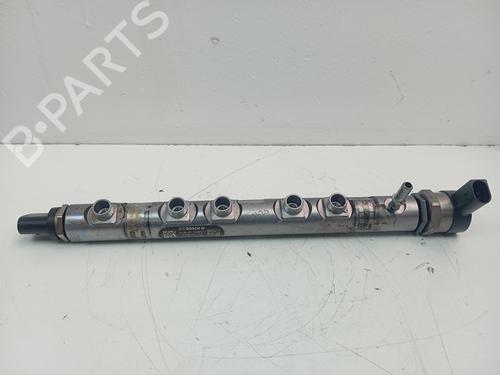 Used Injection rail BMW 5 (F10) 520 d (184 hp) 17143846