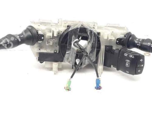 Used Headlight switch RENAULT MEGANE III Hatchback (BZ0/1_, B3_) [2008-2026]  11148885