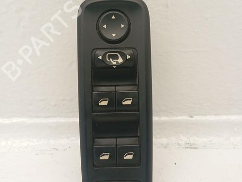 Used Left front window switch Left front window switch PEUGEOT 807 (EB_) 2.0 HDI (136 hp) 33748095 33748095