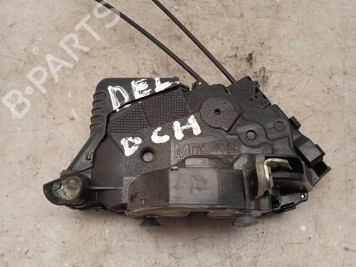 Used Front right lock TOYOTA YARIS (_P9_) 1.4 D-4D (NLP90_, NLP90R) (90 hp) 11163185