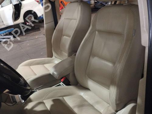 Seats set VW TIGUAN (5N_) | BP18083779C78