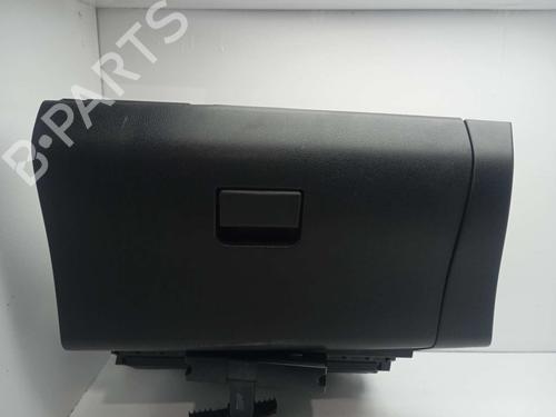 Used Glove box NISSAN LEAF (ZE0) Electric (109 hp) 20235819