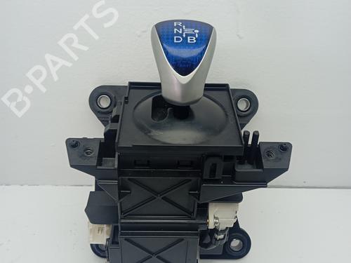Used Gear lever TOYOTA AURIS (_E15_) 1.8 Hybrid (ZWE150_, ZWE150R) (136 hp) 24500200