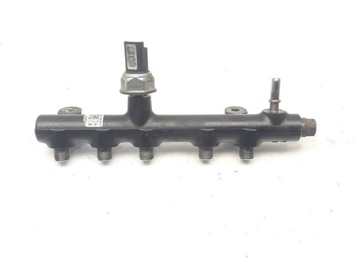 Used Injection rail PEUGEOT 5008 (0U_, 0E_) [2009-2017]  11150372